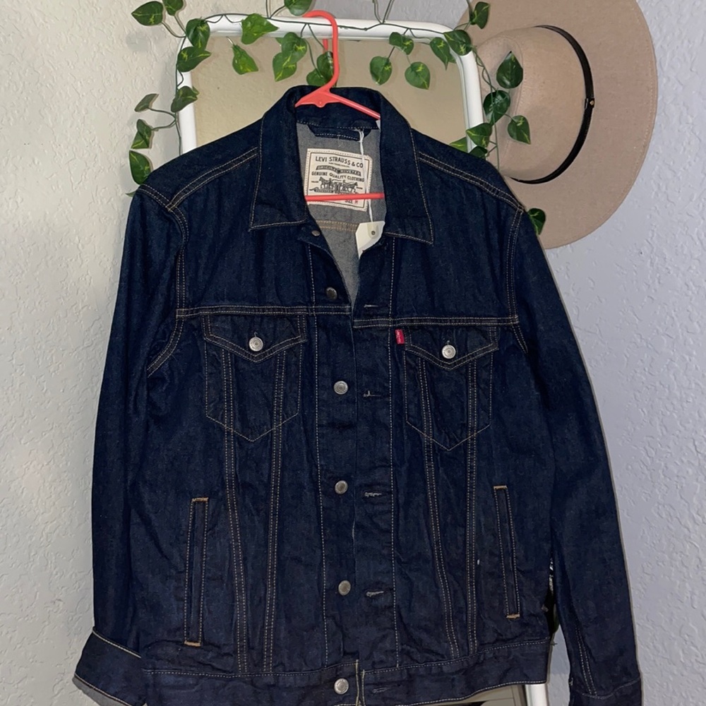 Levi’s denim jacket